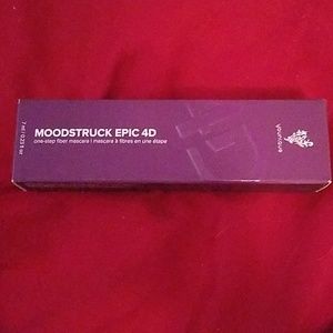 Moodstruck epic 4D
